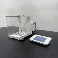 Mettler Toledo XSR204 Analytical Balance image 1